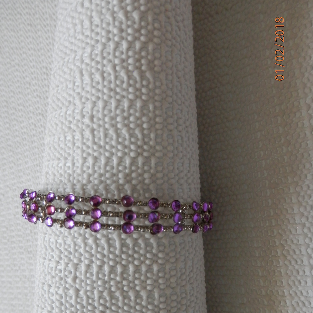 Amrita Singh Bangle